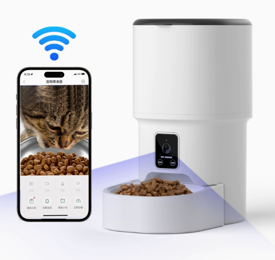 Pet Smart Feeder - The Fur Lounge